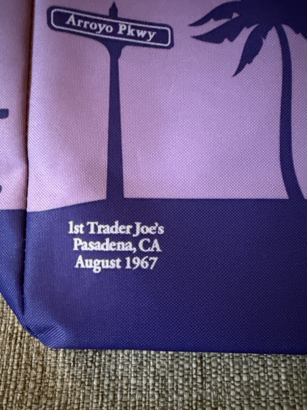 Trader Joe's Lavender and Deep Purple Tote Bag - Picture 4 of 10